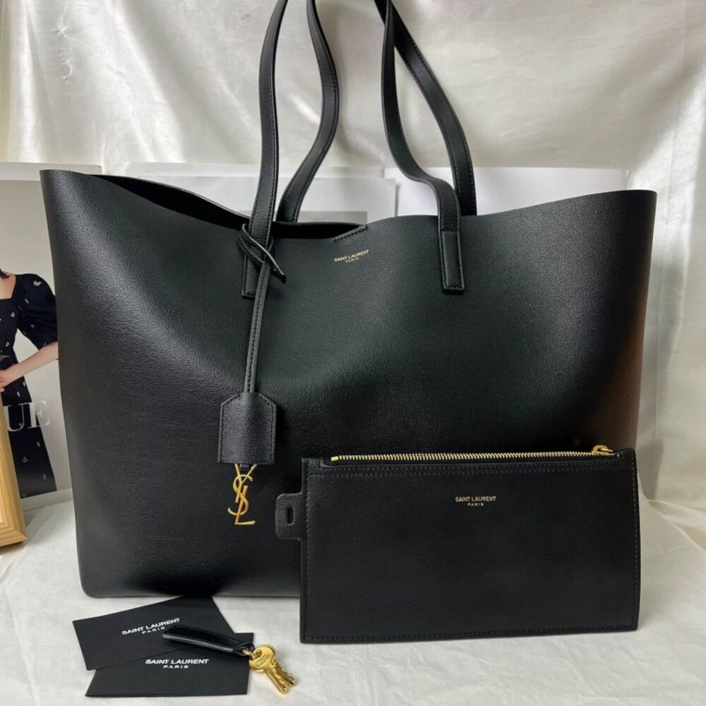 Saint Laurent Women Pre-Loved Bag Very Good Condition - Picture 7 of 9